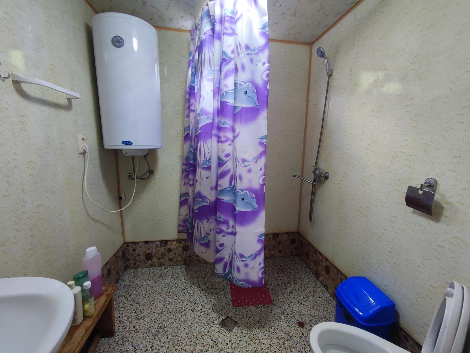 Adishi Guest House Zhora Kaldani Bagian luar foto