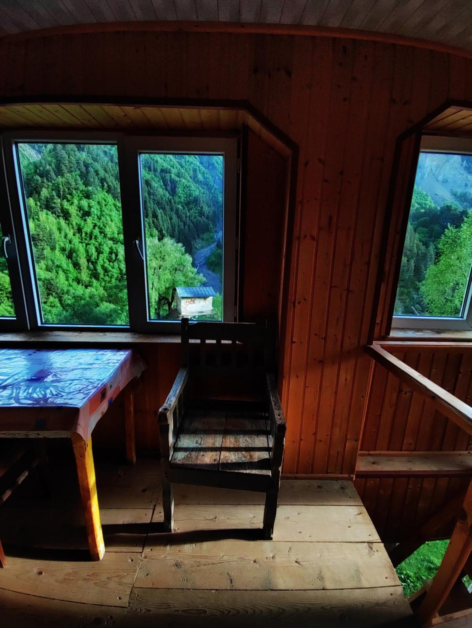 Adishi Guest House Zhora Kaldani Bagian luar foto