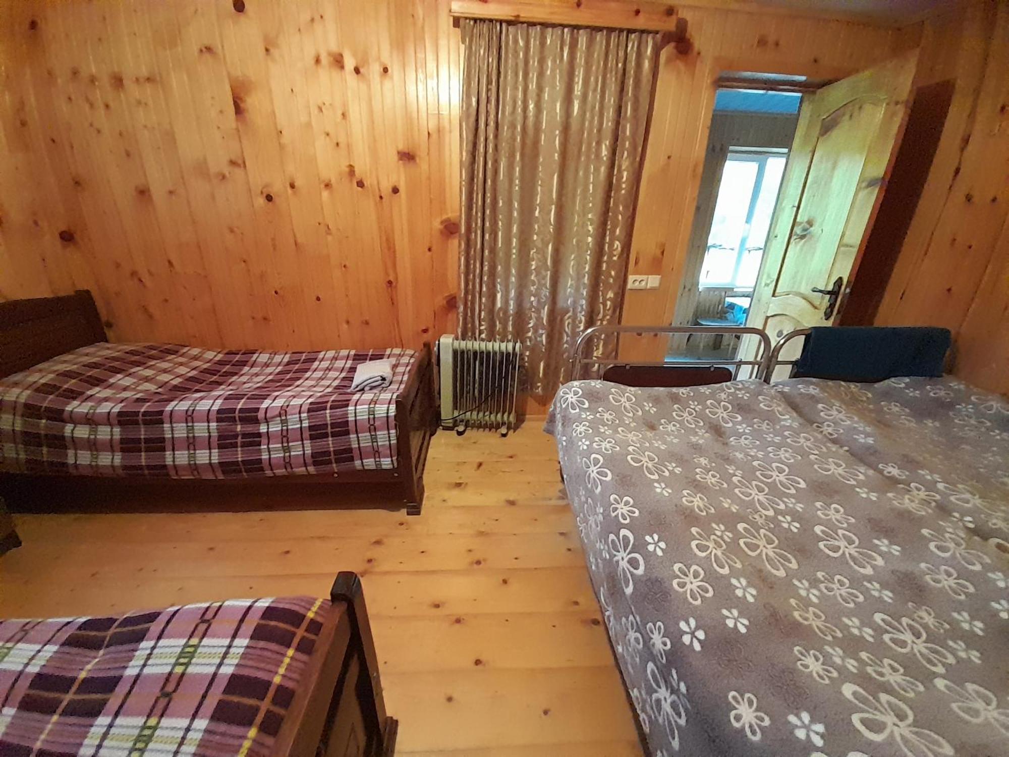 Adishi Guest House Zhora Kaldani Bagian luar foto