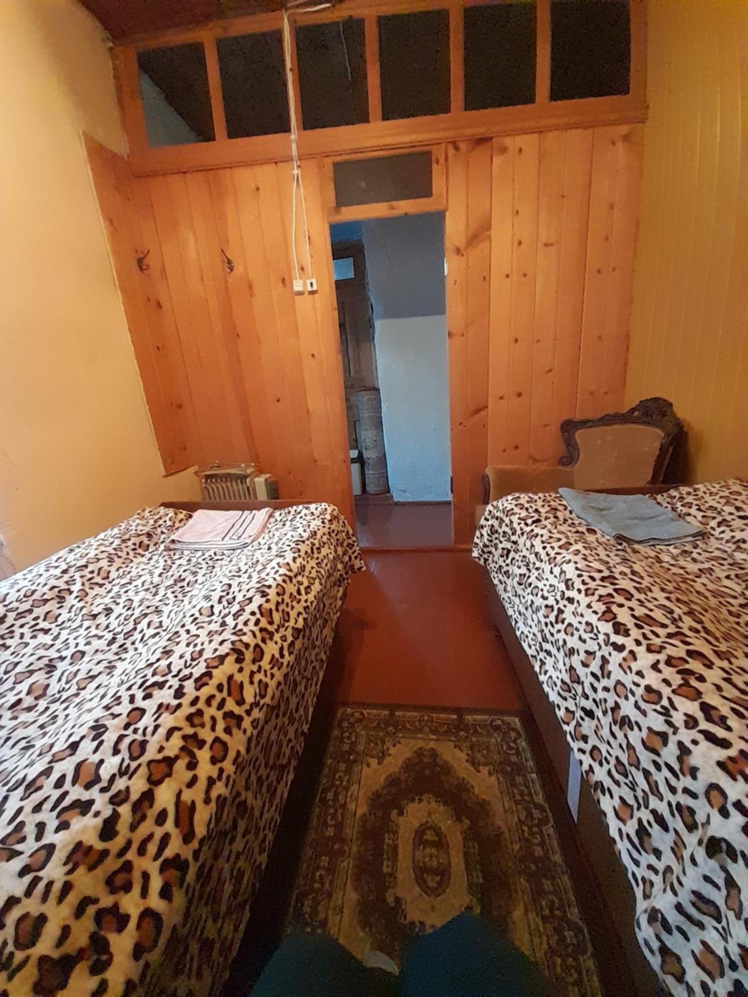 Adishi Guest House Zhora Kaldani Bagian luar foto